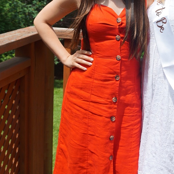 ARITIZA RED SUN DRESS - Picture 1 of 2